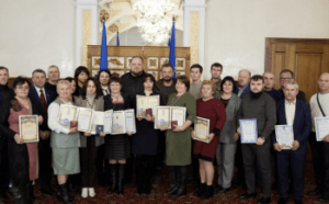 26 osvitjan z kiyivshhini otrimali vidznaki verhovnoyi radi ukrayini 067f2a2 300x186 - Платформа Google Arts & Culture розширюватиме український простір