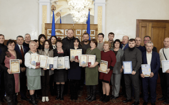 26 osvitjan z kiyivshhini otrimali vidznaki verhovnoyi radi ukrayini 067f2a2 - 26 освітян з Київщини отримали  відзнаки Верховної Ради України