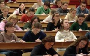 pokrokova instrukcija jak studentu pereselencju perevestisja na bjudzhet 7ef14e1 300x186 - Відновити корпус КНУ ім. Тараса Шевченка допоможе Туреччина