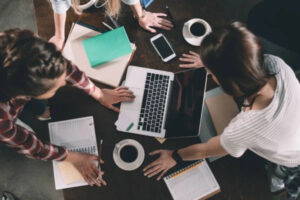 vstup u magistraturu 2025 shho majut znati uchasniki ispitiv dodatkovoyi sesiyi 8e80f37 300x200 - Вступ у виші на контракт 2025 - завершується реєстрація на вступні екзамени