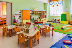 zarplata vihovateliv v ukrayini naskilki kritichni problemi z kadrami ta oplatoju praci 3dc3973 300x200 - Як замінити вигук нічого собі - українські відповідники