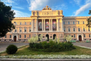 vstupna kampanija 2025 teper vi mozhete vstupiti do vishhih navchalnih zakladiv na osnovi polskoyi atestaciyi zrilosti 47a3a7a 300x201 - Вступ в інтернатуру  2025 - бюджетні місця розподілила електронна система