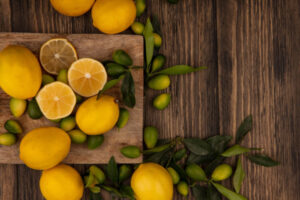 limoni monobank jak pravilno ukrayinskoju lemon chi limon 97e8516 300x200 - Монбанківські лимони: коректна назва українською – 