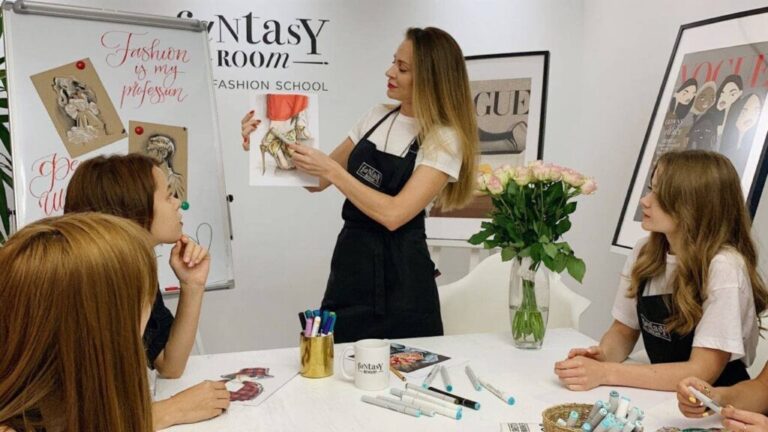 Онлайн-школа Fantasy Room: уроки живопису та ілюстрації для всіх рівнів maxresdefault 1 1024x576 768x432 - Онлайн-школа Fantasy Room: уроки живопису та ілюстрації для всіх рівнів