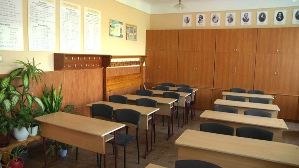 osinni kanikuli u shkolah 2025 koli uchni u hmelnickomu ta oblasti vidpochivatimut a06d37b - Коли школярі Хмельниччини підуть на осінні відпочинки у 2025 році?