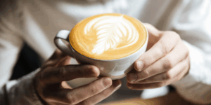 napoyi ta kava ukrayinskoju jak pravilno skazati kapuchino espresso late kofe 0adc894 300x150 - Як українською назвати багнюку? Чи фіксують словники таке слово?