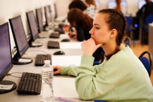 nmt 2026 skilki predmetiv bude i skilki dniv trivatime testuvannja f211b73 300x200 - Профконсультації в школах: МОН тестує оновлений механізм підтримки школярів