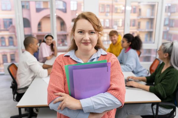 Вчительські заробітки: Україна в порівнянні з іншими країнами, де платять найгірше.