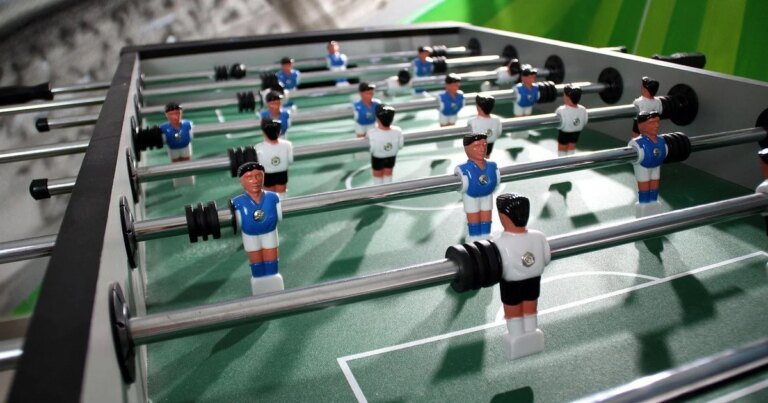 "Талібан" наказує з обезголовлювати статуетки в настільному футболі: пояснення. 2cf25a198d3fcee2a39567447d9fe2e9 768x403 - "Талібан" наказує з обезголовлювати статуетки в настільному футболі: пояснення.