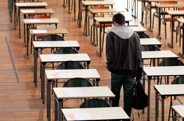 4c3c8511bca42cc72dd99ab28253ac54 - Вища освіта в Росії: прогноз ускладнення доступу до 2026 року, згідно з розвідданими.