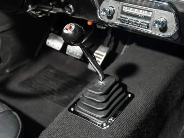 5ca7159d6a4b383de3b8cf10e5f8731d - Легендарний Mustang "Елеонор" з кінострічки "Зниклі за 60 секунд" з'явиться на торгах.