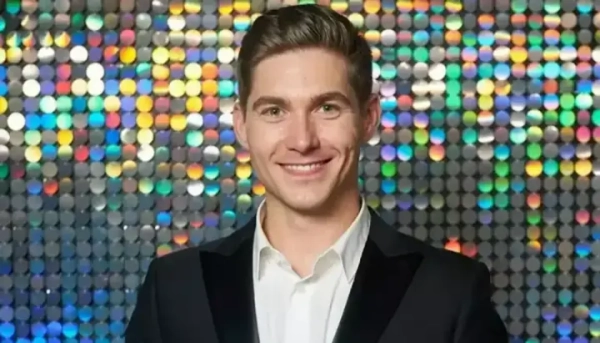 Колишня дружина Остапчука повідомила про збитки в шлюбі - чинна кохана погрожує позивом. 9748ea01b8403d5c4a1e769d8325392a - Колишня дружина Остапчука повідомила про збитки в шлюбі - чинна кохана погрожує позивом.