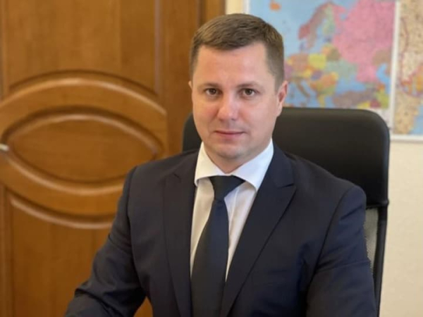 7530a9d9f22a8169a5b0f03c26c77aa8 - Люди Януковича прагнуть розширити контроль над митницею, лобіюючи призначення Суворова керівником Держмитслужби.