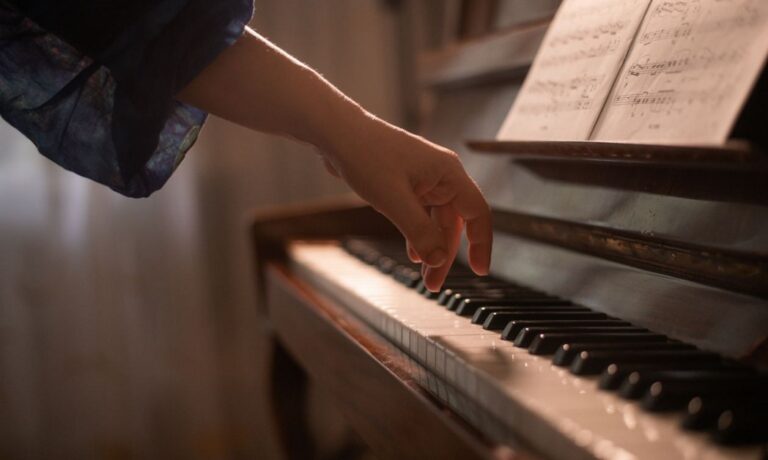 Рояль, історія, будова, техніка гри та значення у світовій музичній культурі csm 20240411 piano couverture d81269c84b 768x460 - Рояль, історія, будова, техніка гри та значення у світовій музичній культурі