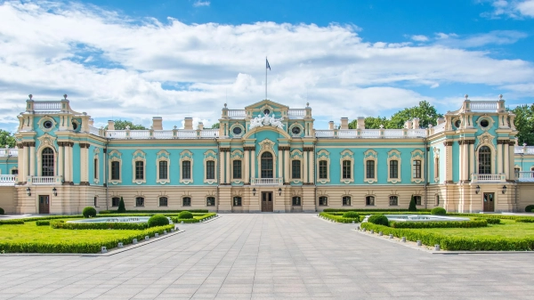 palas tlumachennja terminu ukrayinskoju b914b92 - Палас: Тлумачення терміну українською.