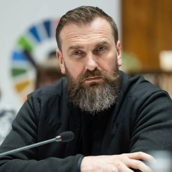 Причини скорочення 10-12 класів в українських школах: Міністерство освіти і науки пояснює основну причину