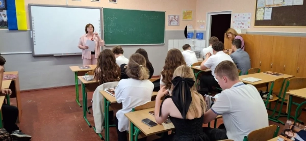 Математика для НМТ, чи є гуманітарії – інтерв'ю з вчителькою Ларисою Водяницькою matematika dlja nmt chi ye gumanitariyi intervju z vchitelkoju larisoju vodjanickoju a5ea29d - Математика для НМТ, чи є гуманітарії – інтерв'ю з вчителькою Ларисою Водяницькою