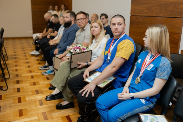 Полтавська школа пауерліфтингу: кузня чемпіонів світу 0a7e5905e8f36ca2c06715c8129a8c53 - Полтавська школа пауерліфтингу: кузня чемпіонів світу