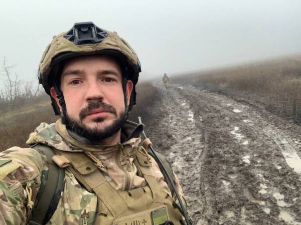 Закохався в "оторву": історія загиблого Героя України з Полтавщини 1b7c355b08ace3766da5e16285341e53 - Закохався в "оторву": історія загиблого Героя України з Полтавщини