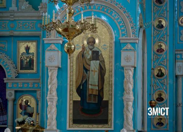 Загадкова історія собору на Полтавщині: від козацького скарбу до таємниць підземель 29a28a2223ba64bbfa345ad339cacfad - Загадкова історія собору на Полтавщині: від козацького скарбу до таємниць підземель