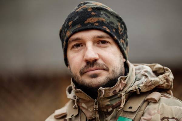 Закохався в "оторву": історія загиблого Героя України з Полтавщини 3339ff31d8cb42f49064aa188005bf33 - Закохався в "оторву": історія загиблого Героя України з Полтавщини