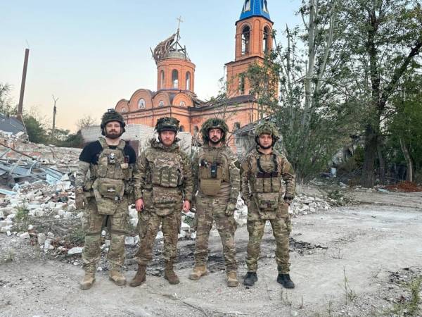 Закохався в "оторву": історія загиблого Героя України з Полтавщини 375e8741ed4a6cb145bc69ece4439080 - Закохався в "оторву": історія загиблого Героя України з Полтавщини