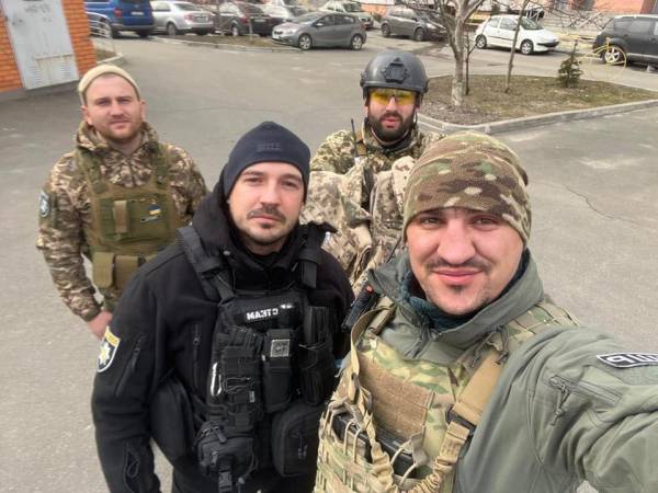 Закохався в "оторву": історія загиблого Героя України з Полтавщини 3a35af43bad5806825c28dff7d3fba02 - Закохався в "оторву": історія загиблого Героя України з Полтавщини