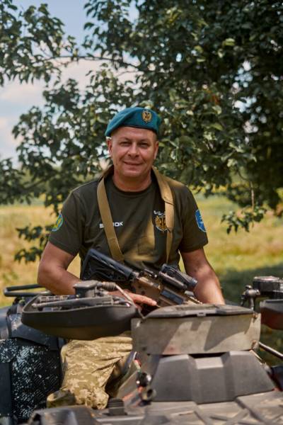 Морпіх з Полтавщини полонив дев'ятьох окупантів 45930e03b1d557d8457457a91d1cd924 - Морпіх з Полтавщини полонив дев'ятьох окупантів