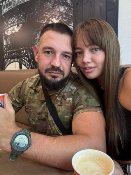 Закохався в "оторву": історія загиблого Героя України з Полтавщини 7ba4909f128d44eaaf3b10815a0f8b5c - Закохався в "оторву": історія загиблого Героя України з Полтавщини