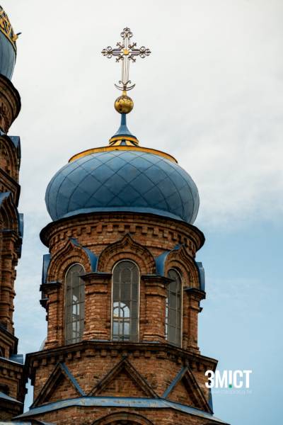 Загадкова історія собору на Полтавщині: від козацького скарбу до таємниць підземель 8fef820e75cad959bb0411488746d3c3 - Загадкова історія собору на Полтавщині: від козацького скарбу до таємниць підземель