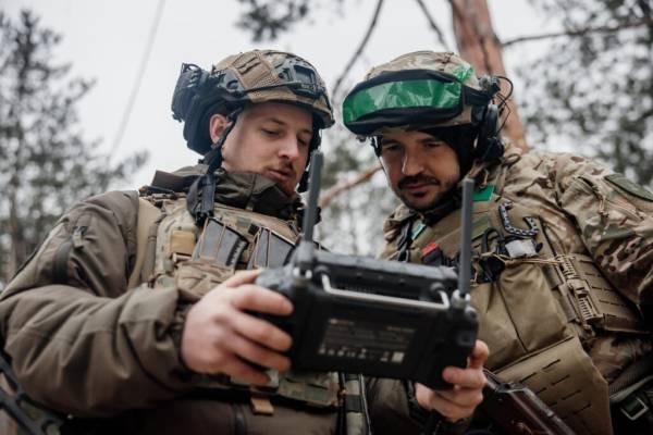 Закохався в "оторву": історія загиблого Героя України з Полтавщини 98d9214a2a2985bcc18d7efd255d5814 - Закохався в "оторву": історія загиблого Героя України з Полтавщини