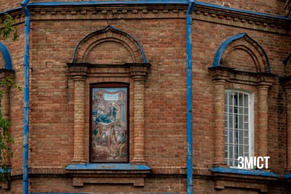 Загадкова історія собору на Полтавщині: від козацького скарбу до таємниць підземель 99c1552531efcd4f364d5b3c3c52e3bf - Загадкова історія собору на Полтавщині: від козацького скарбу до таємниць підземель