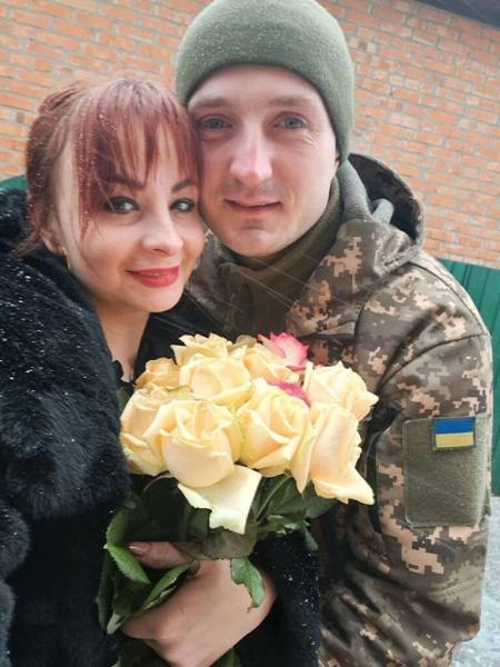«Сонечко, я йду на війну»: історія кохання і подвигу добровольця «Васабі» 47c262b2195d13c2a71f257321bcfedd - «Сонечко, я йду на війну»: історія кохання і подвигу добровольця «Васабі»