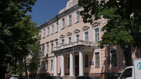 Освітні заклади Полтави 150 років тому та їхнє сучасне життя 9f1fad9262c2f38450b270c19a49fd2d - Освітні заклади Полтави 150 років тому та їхнє сучасне життя