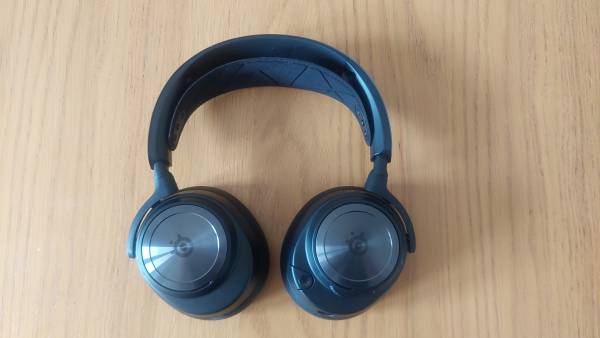 SteelSeries Arctis Nova Pro Wireless: новий золотий стандарт бездротових гарнітур
